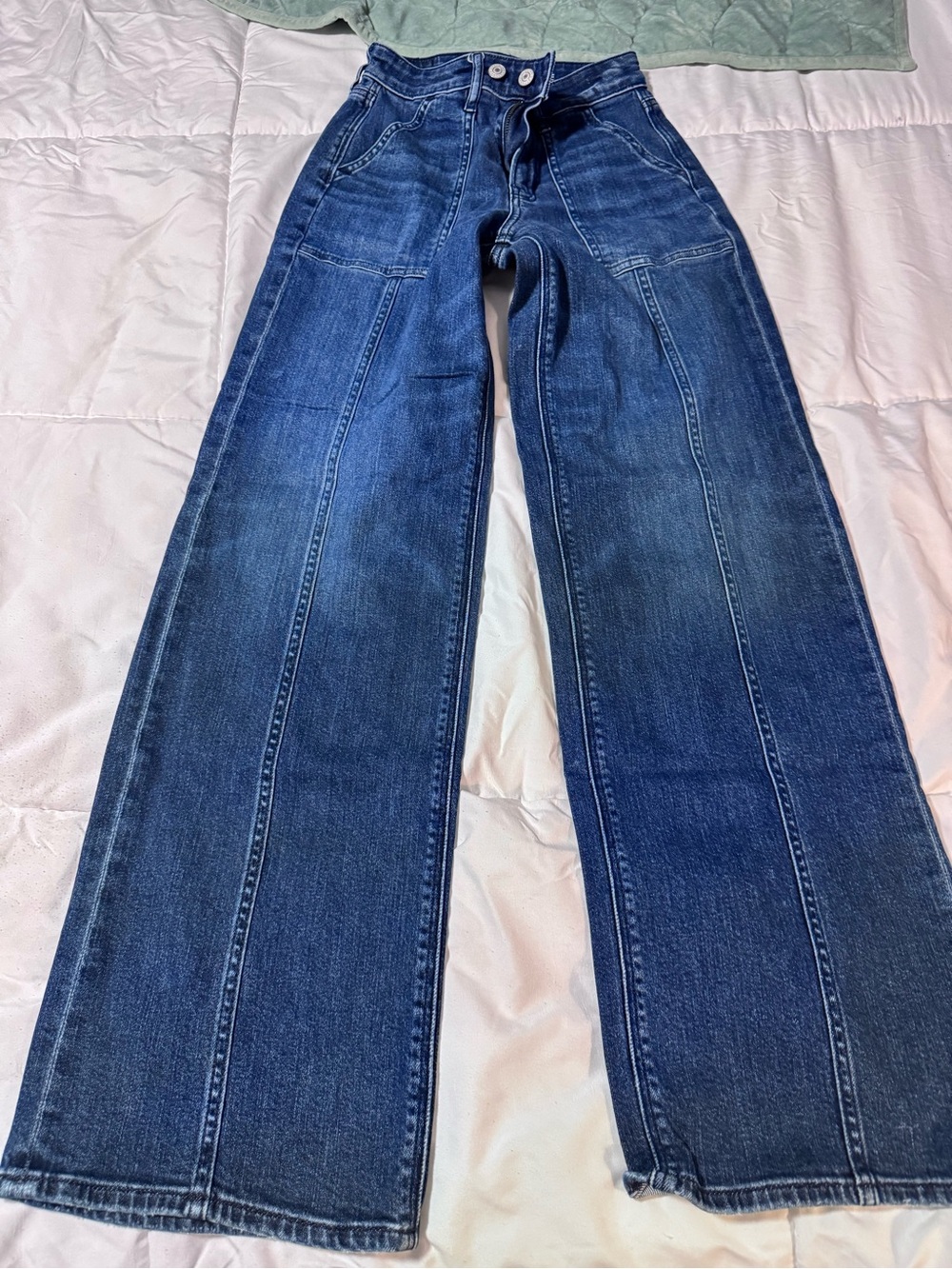 American Eagle Outfitters Dark Blue HighRise Baggy Wide leg 000R